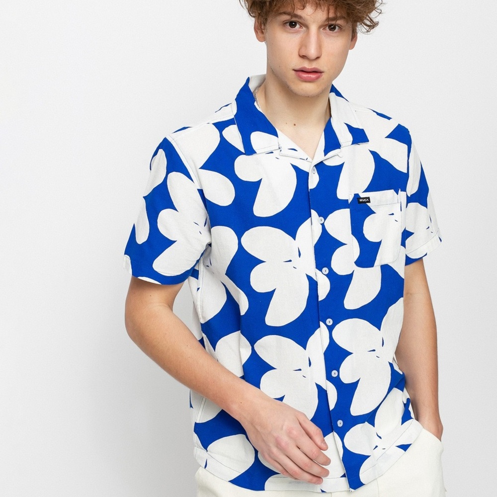 NWT RVCA Bailey Elder Short Sleeve Button front Shirt Floral Print Size Large